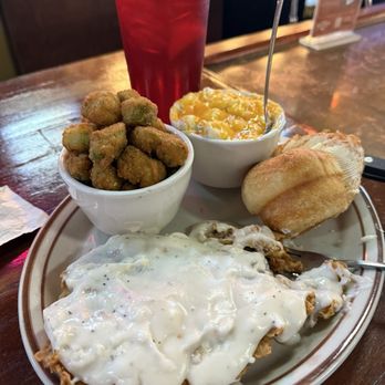 The Star Cafe - Country Chicken Fried Steak, Okra, and Mac-n-cheese. - Burgers Near Me - Fort Worth, Texas