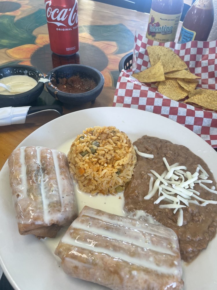 EL CRUCERO 6446 W Washington St, Indianapolis, Indiana Mexican