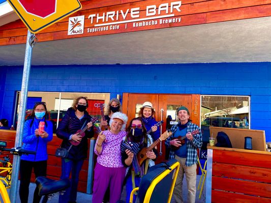 Alua's Thrive Bar by null