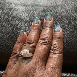 Ombré Nails....this picture is not the best... I don't know how to do the lighting... Ombré Nails....this picture is not the best... I don't know how to do the lighting...