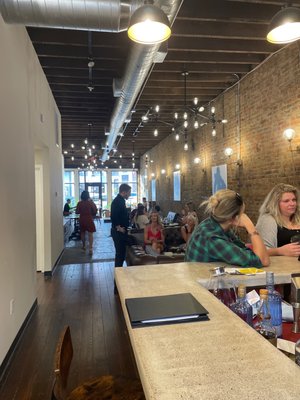 The Vine on Franklin by null