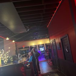 Andre's Lounge