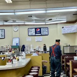 Englanders - Lunch counter on a rainy Tuesday 2pm