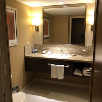 Hilton Omaha - Hotels Near Me - Omaha, Nebraska Hilton Omaha - Hotels Near Me - Omaha, Nebraska