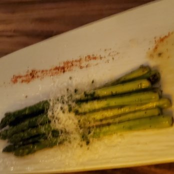 Palma - a plate of asparagus and parmesan cheese - Seafood Near Me - Montreal, Quebec