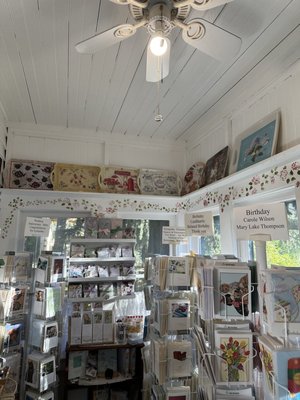 Julian Tea & Cottage Arts by null