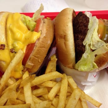In-N-Out Burger - Non-meat cheese burger vs hamburger and fries! - Fast Food Near Me - Milpitas, California In-N-Out Burger - Non-meat cheese burger vs hamburger and fries! - Fast Food Near Me - Milpitas, California