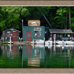 Camp Mana Pine - Mana Pine Boat Dock. Office, bait, gas.