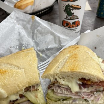 Dill's Deli & Bbq - Dirty Pig - Delis Near Me - Redding, California