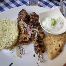 Taverna Teloneio - Suflaki vom Schwein