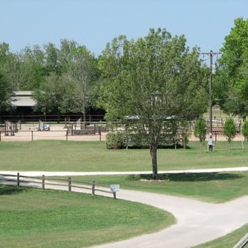 Rio Vista Farm - Rio Vista Farm - Horseback Riding Near Me - Dripping Springs, Texas