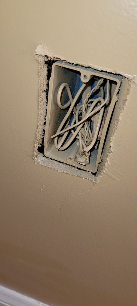 Slide of R&W Repairs & Renovations