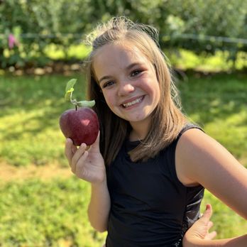 Jeter Mountain Farm - Pick Your Own Farms Near Me - Hendersonville, North Carolina Jeter Mountain Farm - Pick Your Own Farms Near Me - Hendersonville, North Carolina