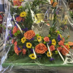 Flower arrangement Flower arrangement