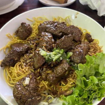 Pho 544 - Shaken beef garlic noodles - Vietnamese Near Me - Murphy, Texas
