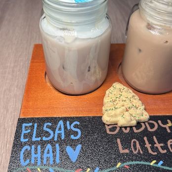 Valley Bistro - This is two of the four flights in the coffee flight. Elsa's chai and Buddy Latte. - Breakfast & Brunch Near Me - Enola, Pennsylvania