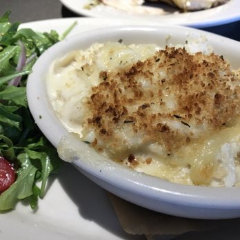 Bazille at Nordstrom - Crab Macaroni and Cheese - New American Near Me - Jacksonville, Florida