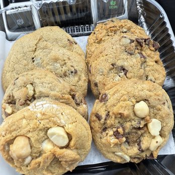 Uncle Biff's California Killer Cookies - Bakeries Near Me - San Diego, California Uncle Biff's California Killer Cookies - Bakeries Near Me - San Diego, California