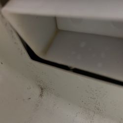 Days Inn Priceville - Decatur - The dirty ice dispenser they be watching