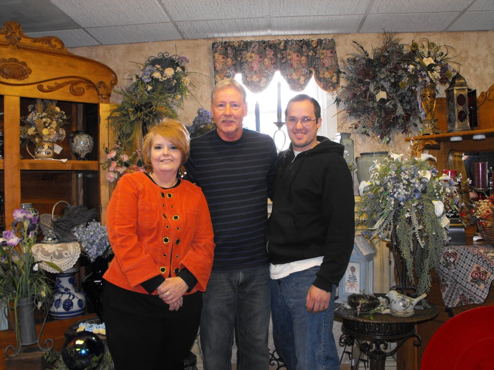 WESTWOOD FLORAL Updated July 2024 26 Photos 1778 Goucher St