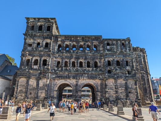 Porta Nigra by null