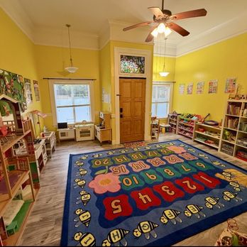 Cool Valley Kids - Main play room - Child Care & Day Care Near Me - San Francisco, California Cool Valley Kids - Main play room - Child Care & Day Care Near Me - San Francisco, California