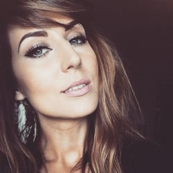 Client Selfie - Organic Airbrush Spray Tan