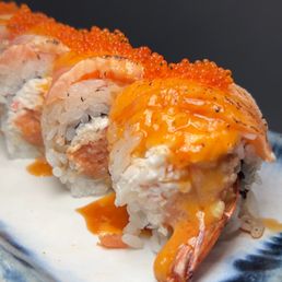 Dancing Spicy Tuna Roll