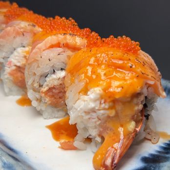 Tokyo Dori Sushi and Grill - MJ Roll - (Deep fried shrimp, spicy tuna, crab mix) 5 varieties of fish, torched, spicy sauce. - Japanese Near Me - Rocklin, California