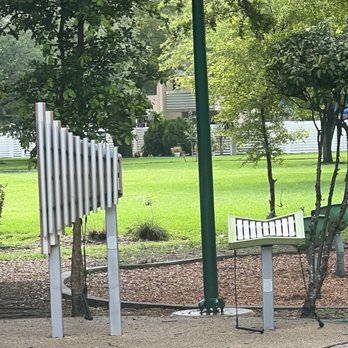 Kings Meadow Park - Playgrounds Near Me - Miami, Florida