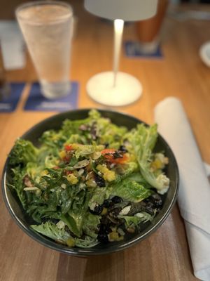 Tommy Bahama Restaurant, Bar & Store by null