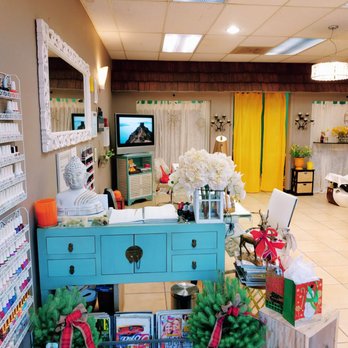 Vicki's Nails - Main front desk - Nail Salons Near Me - La Mesa, California Vicki's Nails - Main front desk - Nail Salons Near Me - La Mesa, California