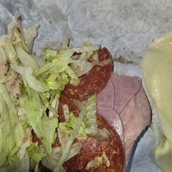 Baldinos - I ordered an Italian special .I didn't get the extra peperoni I paid for. it says thinly slice meats, it was not