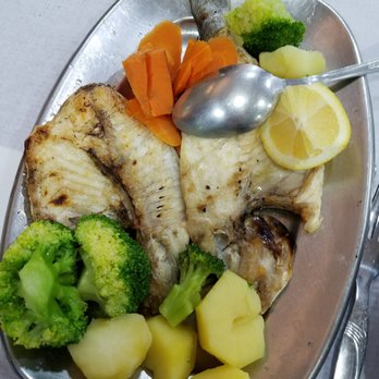 Paço Real - Sea bream - Cafes Near Me - Lisbon, 11 Paço Real - Sea bream - Cafes Near Me - Lisbon, 11