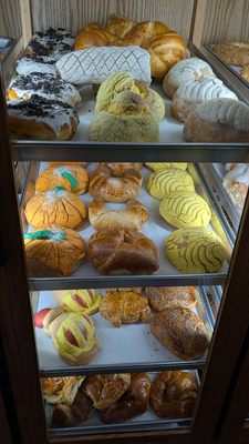 Tulcingo Bakery by null