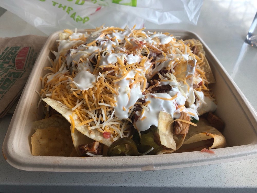 SALSARITA’S FRESH MEXICAN GRILL Updated July 2024 37 Photos & 69