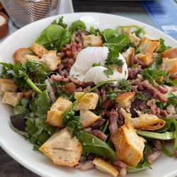 Bistrot Jutard - Salade Lyonnaise