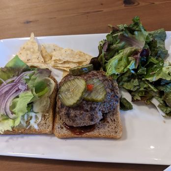 Shindig - Burger night - Wine Bars Near Me - Sea Ranch, California Shindig - Burger night - Wine Bars Near Me - Sea Ranch, California