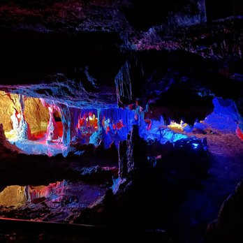 Grand Caverns - Rainbow of Formations - Historical Tours Near Me - Grottoes, Virginia Grand Caverns - Rainbow of Formations - Historical Tours Near Me - Grottoes, Virginia
