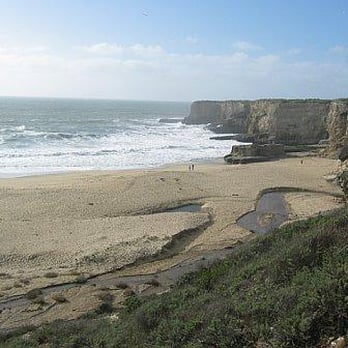 Bonny Doon Beach - Beaches Near Me - Santa Cruz, California