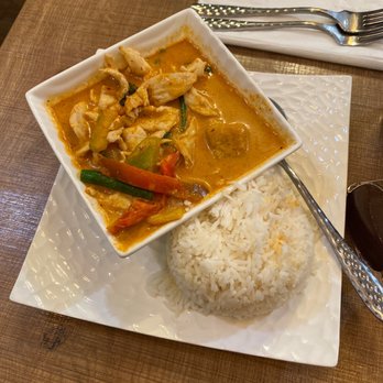 The Thonglor - Thonglor curry - Thai Near Me - San Francisco, California The Thonglor - Thonglor curry - Thai Near Me - San Francisco, California