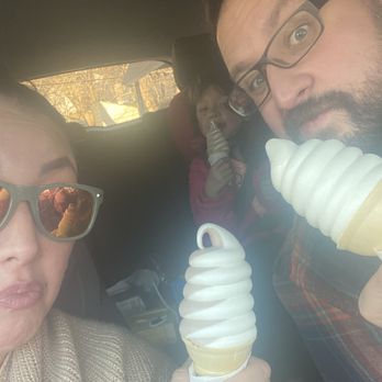 Dairy Twist - Yummm! - Ice Cream & Frozen Yogurt Near Me - Bellevue, Nebraska
