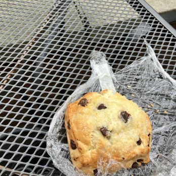 Aspinwall Beans 'N' Cream - Chocolate chip scone - Coffee & Tea Near Me - Aspinwall, Pennsylvania