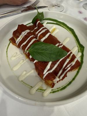 Mimì alla Ferrovia by null