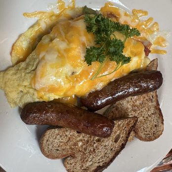 Del Charro - Omelette- one of the hotel breakfast choices - Bars Near Me - Santa Fe, New Mexico