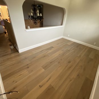 Distinctive Floors - Flooring Near Me - Redwood City , California Distinctive Floors - Flooring Near Me - Redwood City , California