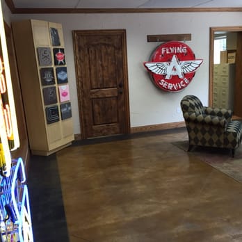 Classic Car Liquidators - Visit our showroom and enjoy refreshments in our lobby. We are open Monday to Friday from 9:00 a.m. to 6:00 p.m. and Saturday's. - Car Dealers Near Me - Sherman, Texas Classic Car Liquidators - Visit our showroom and enjoy refreshments in our lobby. We are open Monday to Friday from 9:00 a.m. to 6:00 p.m. and Saturday's. - Car Dealers Near Me - Sherman, Texas