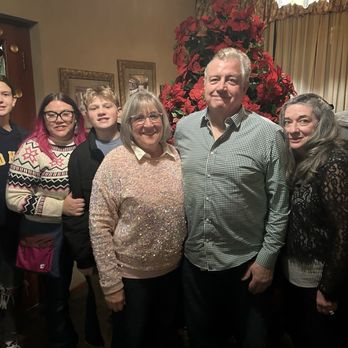 HOBNOB - Gary's family - Supper Clubs Near Me - Racine, Wisconsin