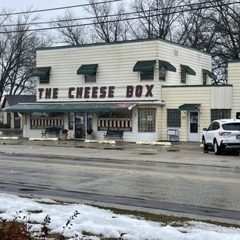 Cheese Box - the front of the cheese box - Cheese Shops Near Me - Lake Geneva, Wisconsin
