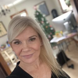 The B Parlor - Fresh hair color